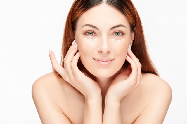 Tratamiento de la ojera con Redensity II